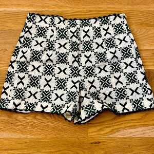 Zara green patterned shorts